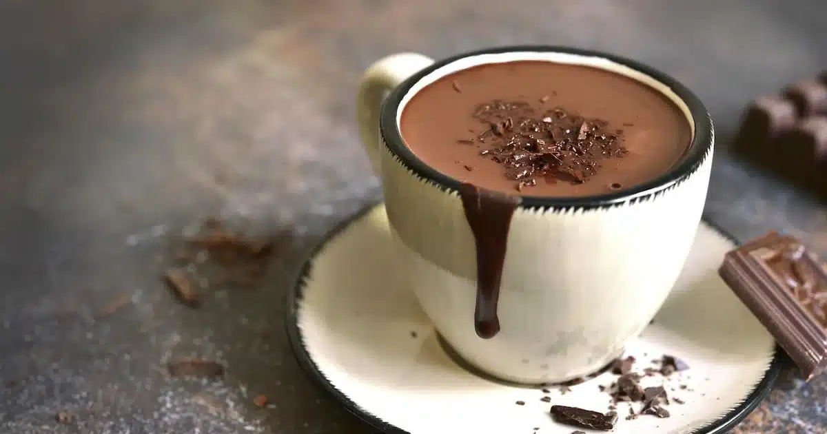 Forget the Cocoa Powder: Here's the REAL Recipe for Comforting and Creamy Homemade Hot Chocolate