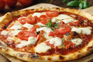 Homemade Pizza: Stop Using This Kitchen Tool If You Want It to Be Fluffy!