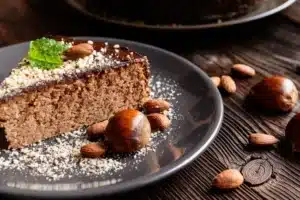 Regressive, Soft and Indulgent: This Chestnut Cake is Perfect for Christmas Holidays, the Whole Family Will Love It