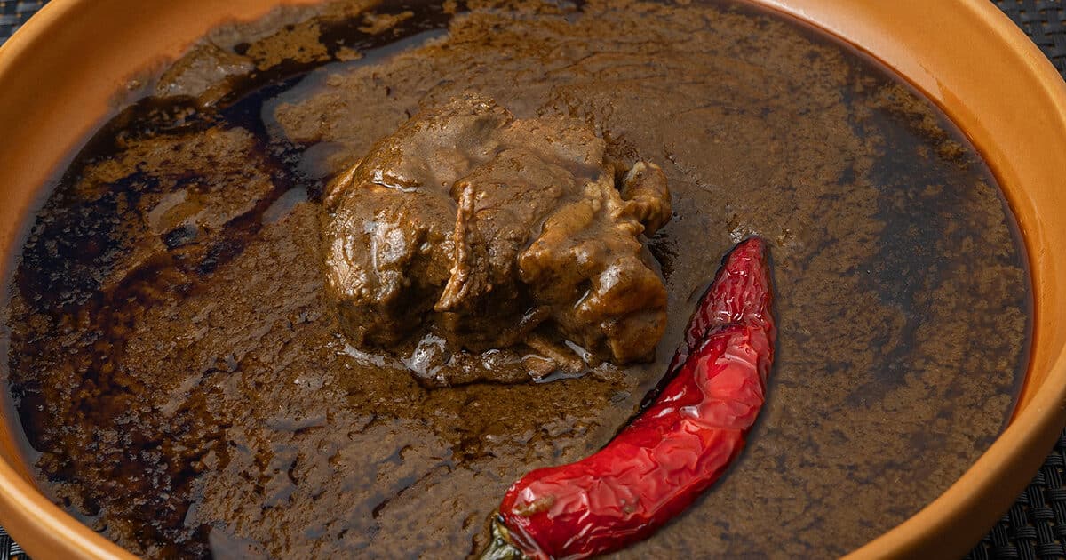 This Typical Tunisian Dish Is Completely Underrated: The Recipe for Mloukhiya